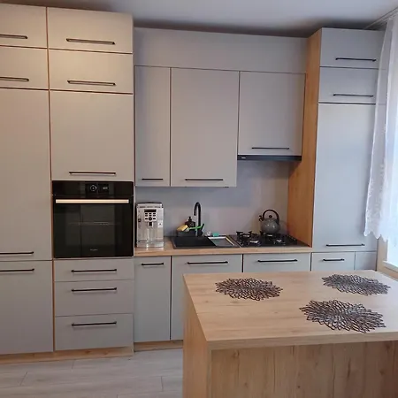 Blisko Szlaku Boguszów-Gorce